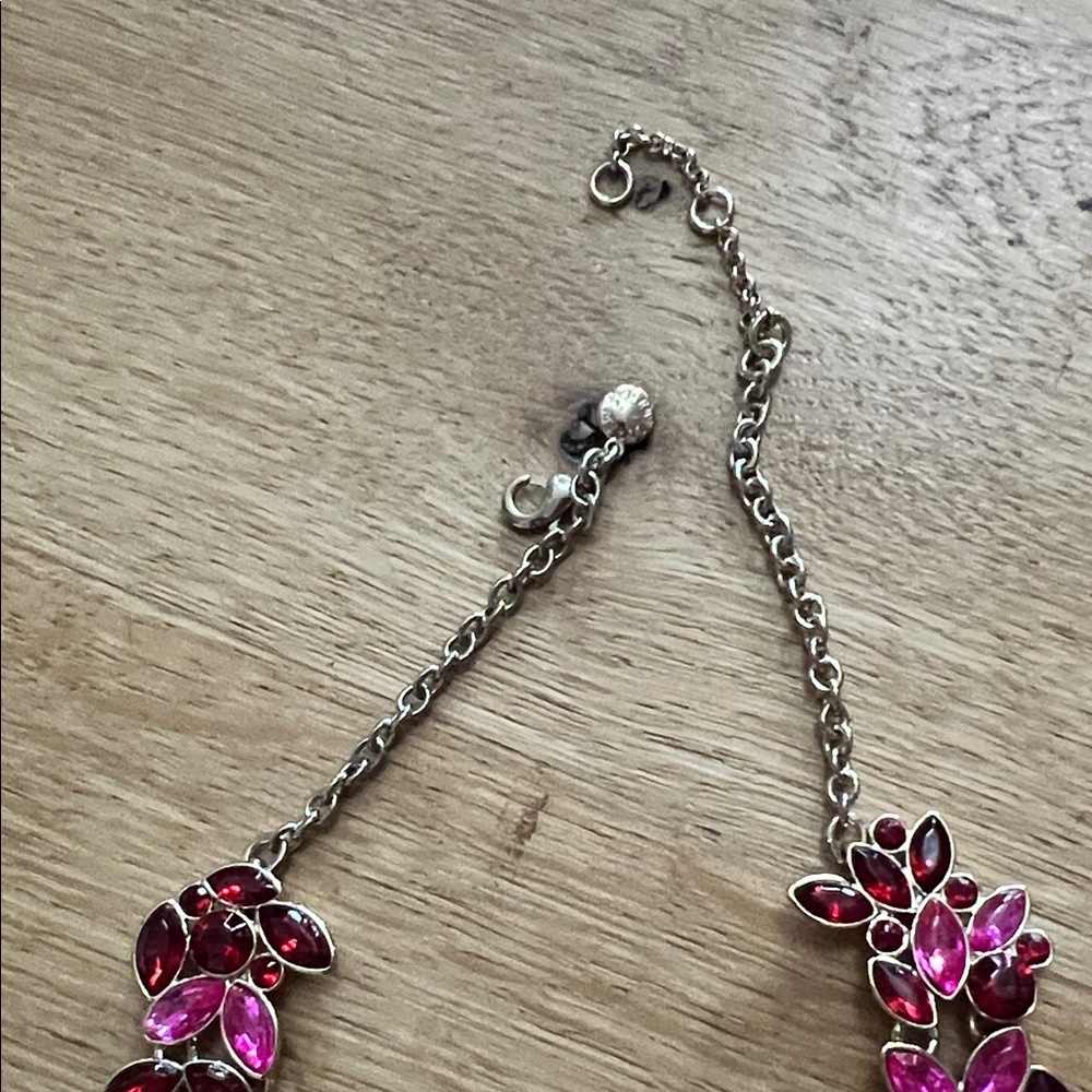 Elegant Red and Pink Gemstone Necklace - Picture 3 of 4